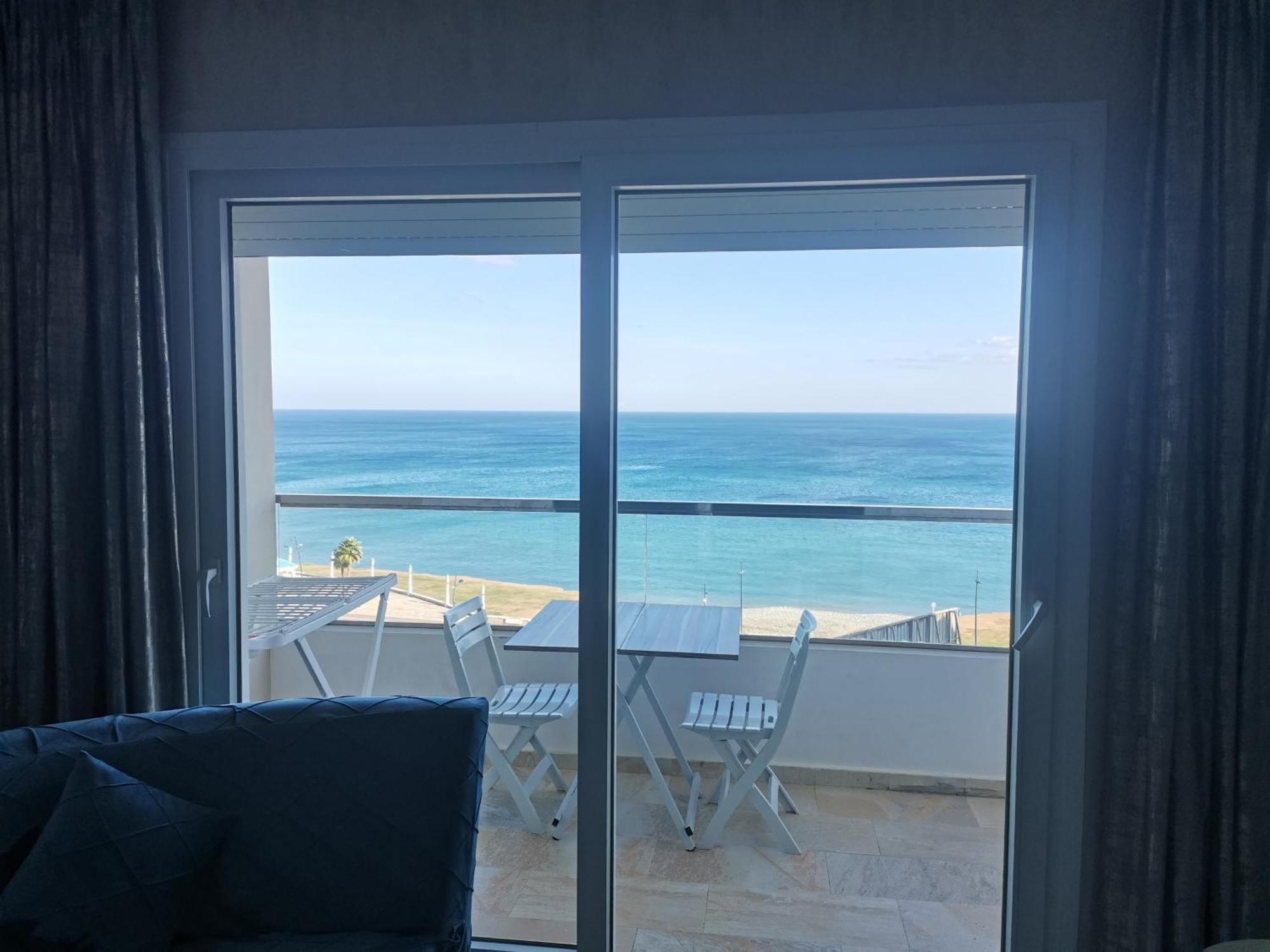 Appartf3 Vue Panoramique Sur Mer Residence Vista Del Mar Fnideq Exteriör bild