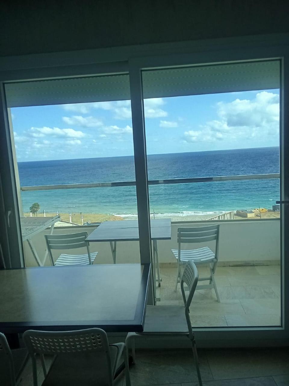 Appartf3 Vue Panoramique Sur Mer Residence Vista Del Mar Fnideq Exteriör bild